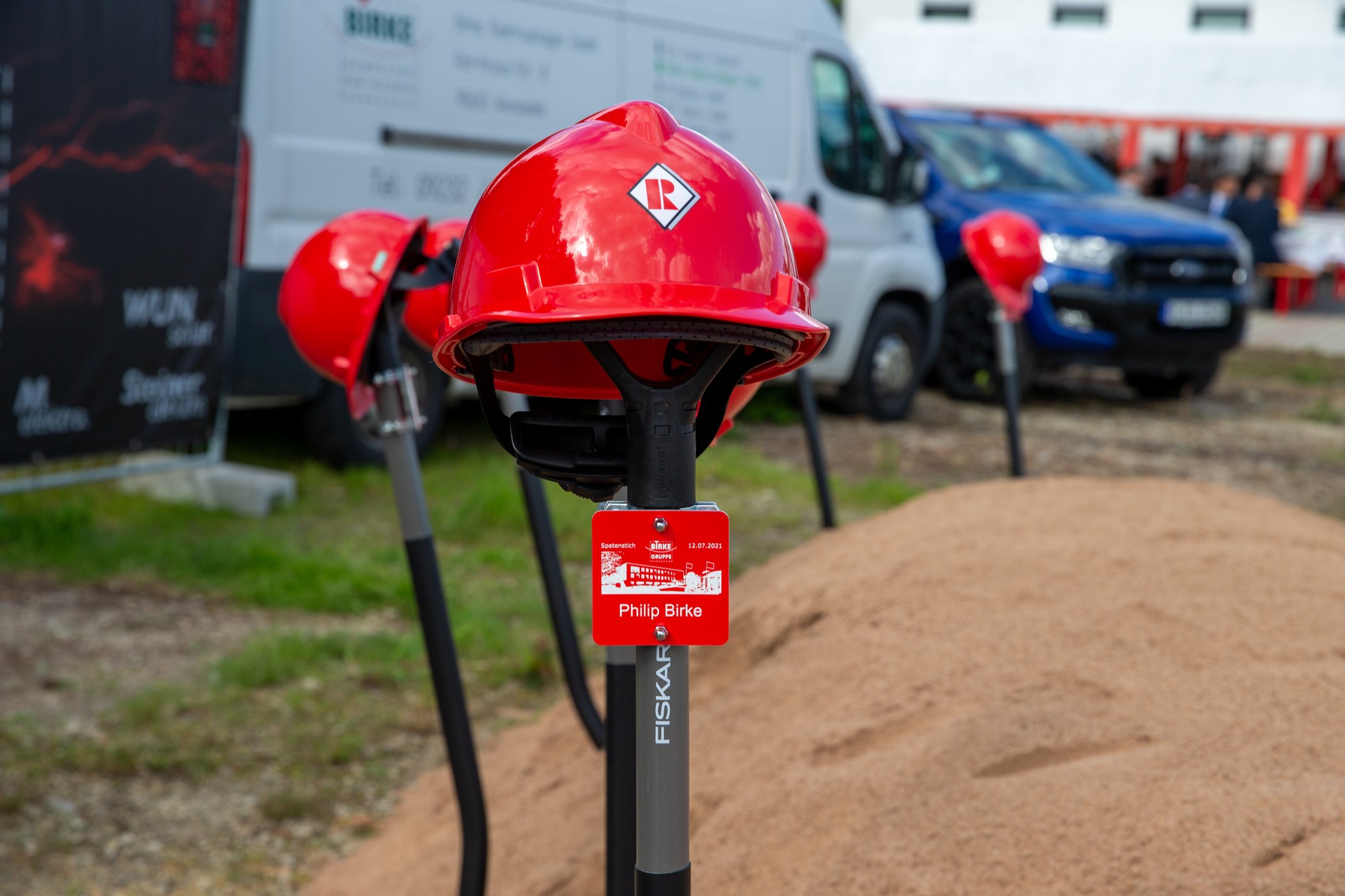 Spatenstich zu unserem Neubau