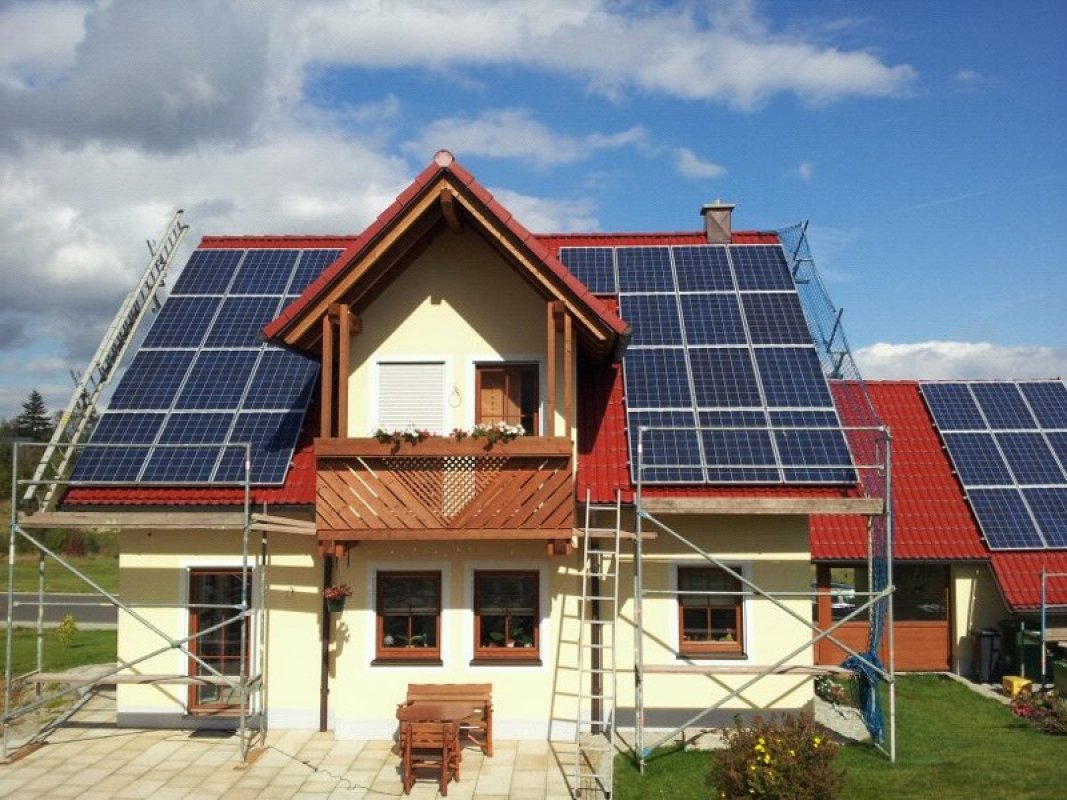 PV-Anlage mit Batterie-Speicher in Tröstau